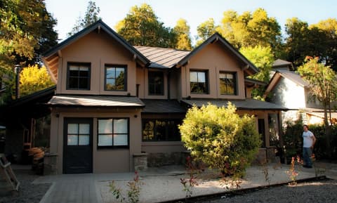 Las Cumbres Apart & Suites, Front of property