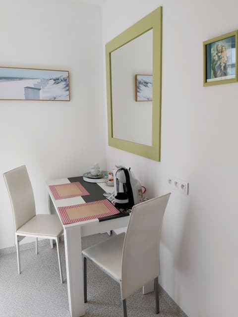 La Residence Au Berceau de Bernadette, Room