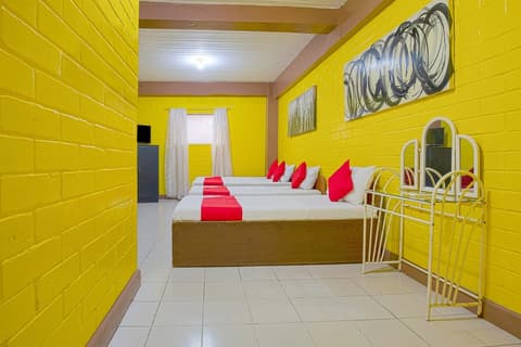 La Maria Pension And Tourist Inn Hotel