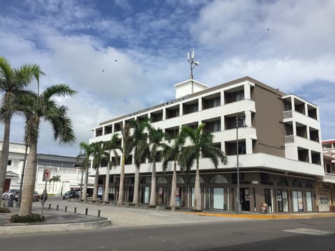 Hotel Oriente, Front of property