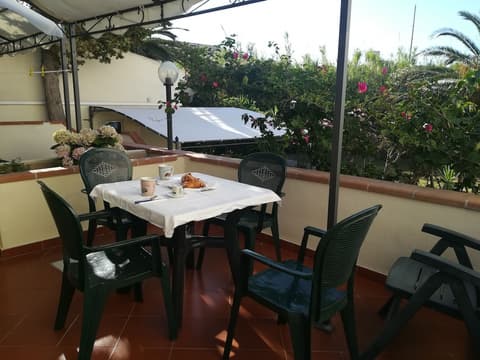 Hotel Nido D'Aquila, Balcony