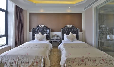 Brilliant Hotel, Room