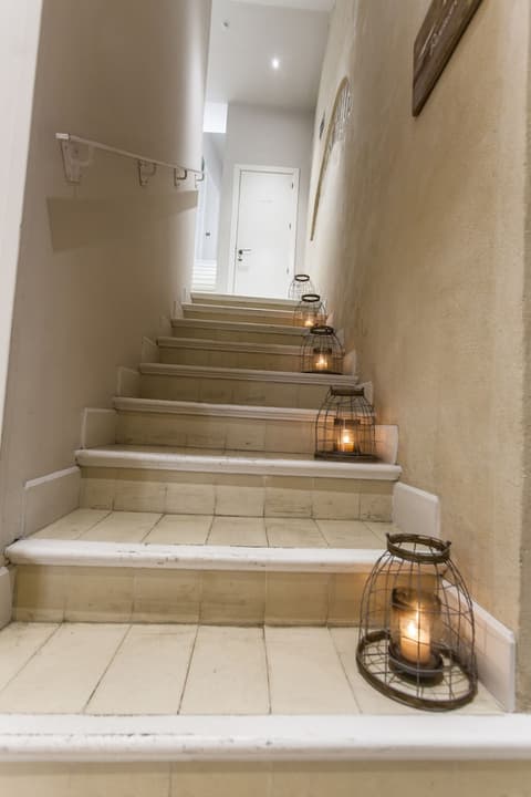 Hotel Boutique Elvira Plaza, Interior entrance