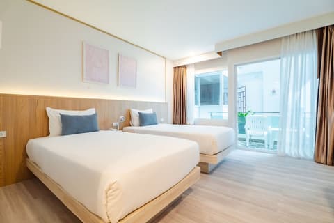 Baumancasa Beach Resort