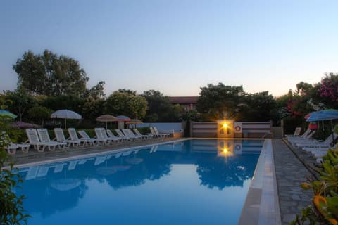 Nireas Resort Corfu, Pool