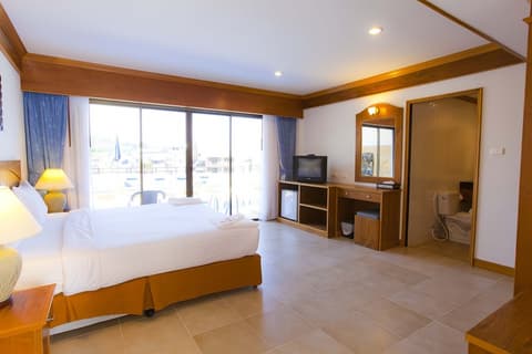 Jiraporn Hill Resort, Room