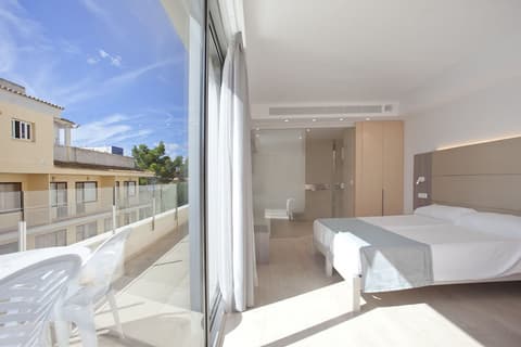 Aparthotel Playa Dorada, Room