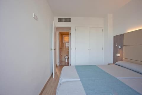 Aparthotel Playa Dorada, Room