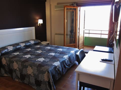 Hotel Mesón de L'Ainsa, Room