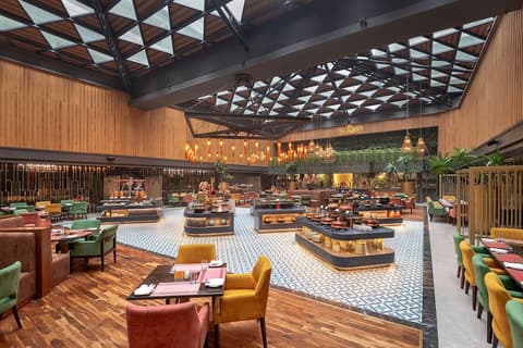 Radisson Blu Kaushambi Delhi NCR, Restaurant