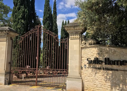 Residence Suite Home Aix en Provence, Front of property