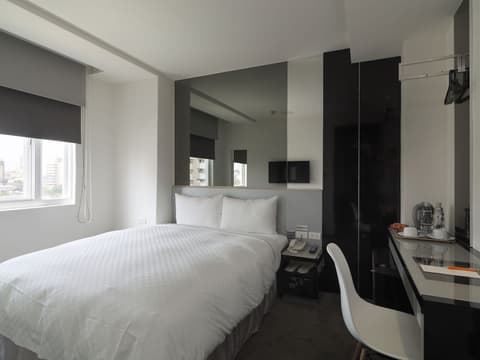 Cityinn Hotel Plus - Taichung Station Branch, Room