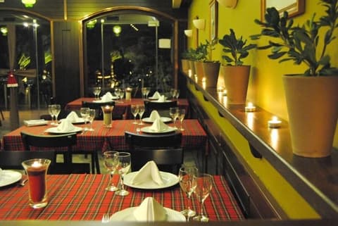 Valis Resort, Restaurant