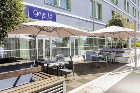 Best Western Premier CHC Airport