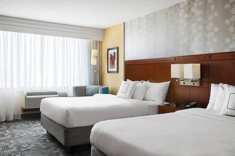 Courtyard by Marriott Newark Downtown, Room