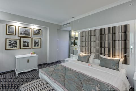 Kazzhol Hotel Astana