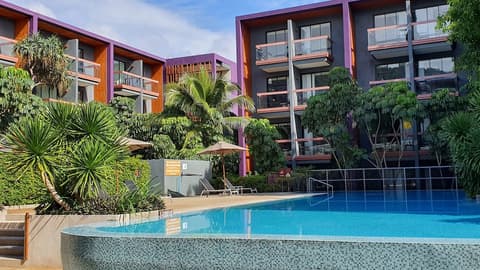 Holiday Inn Express Phuket Patong Beach Central by IHG, Pool