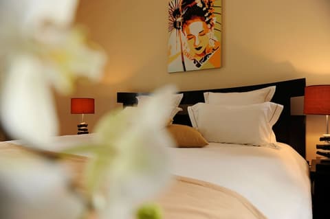 Constance Sakoa Boutik