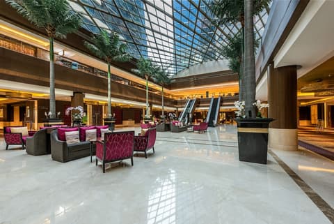 Dusit Thani Abu Dhabi
