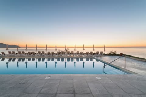 Hotel Atolon & Kaafu Beach Club