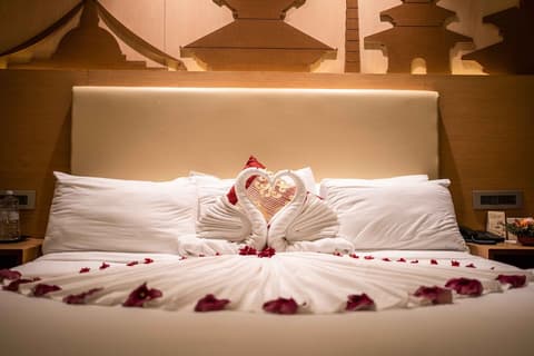 Pokhara Grande, Room