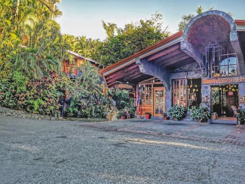 Hotel Costa Verde, Reception