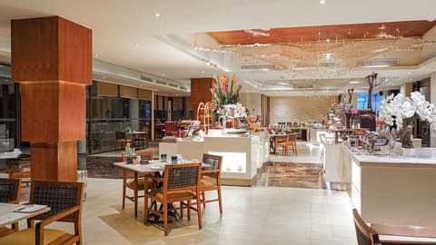 Samabe Bali Suites & Villas, Restaurant