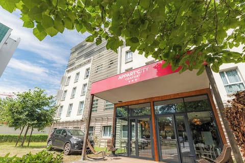 Appart'City Confort Orléans, Property entrance