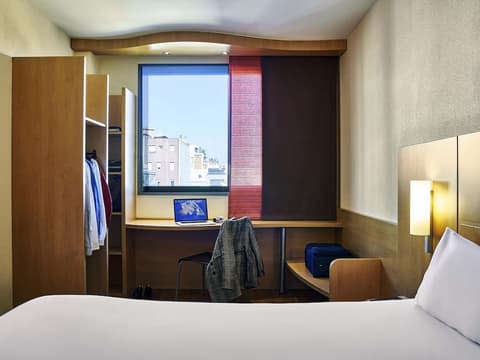 ibis Barcelona Centro Sagrada Familia