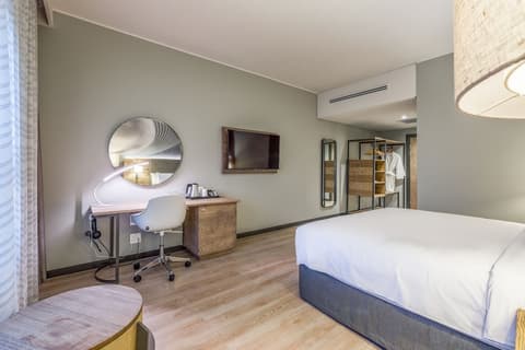 Radisson Hotel and Convention Centre OR Tambo Airport, Room