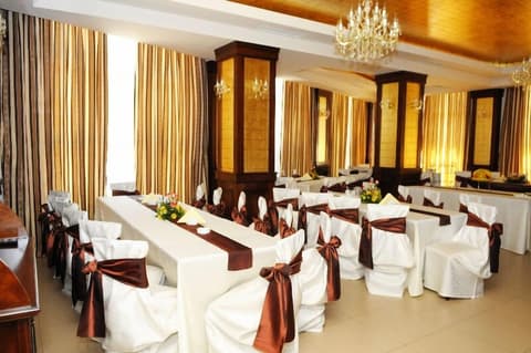 Hotel Rexton, Restaurant