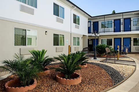 Motel 6 Modesto, CA - Downtown