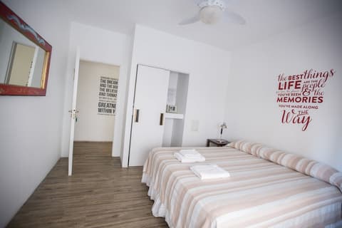 BA Stop Hotel House, Room