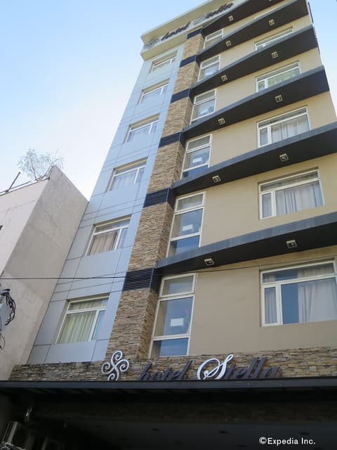 Hotel Stella, Front of property