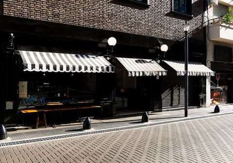 Moreno 820 by DOT Suites