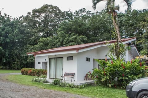 Eco Arenal Hotel