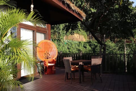 Lihim Resorts, Terrace/patio