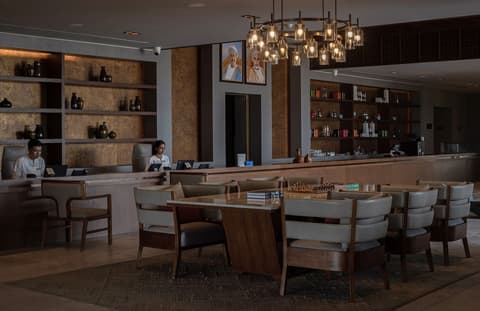 Alila Hinu Bay, Reception