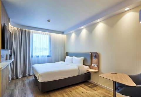 B&B HOTEL Deauville-Touques