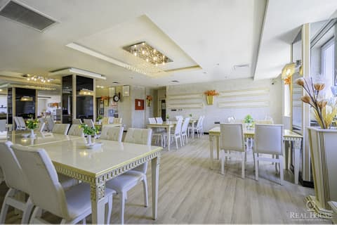 Real House Boutique Hotel