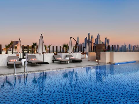 Adagio Premium The Palm, Pool