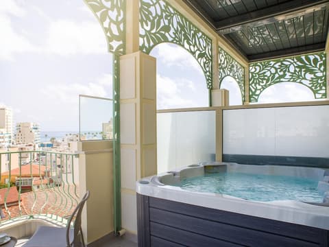 Leonardo Boutique Hotel Larnaca