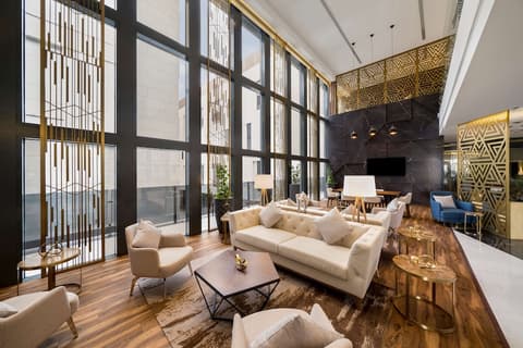 Radisson Blu Hotel Riyadh Qurtuba, Lobby sitting area
