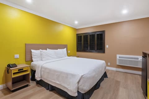 Hotel H-Wood