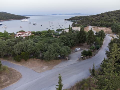 Sigma Luxury Rooms, Beach
