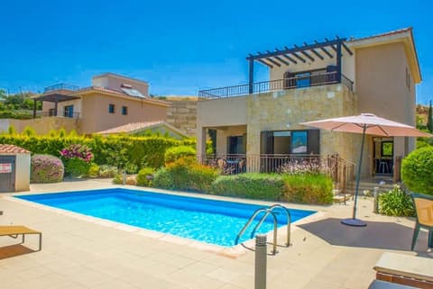 Villa Fortuna Large Private Pool Walk to Beach Sea Views A C Wifi Car Not Required - 2630