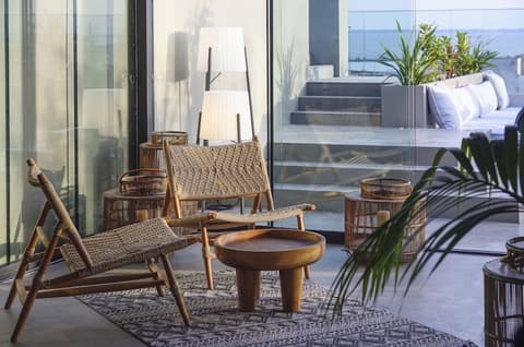 ONOMA Hotel