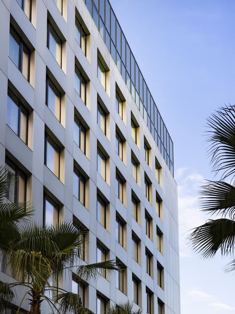 OKKO Hotels Nice Aéroport, Front of property