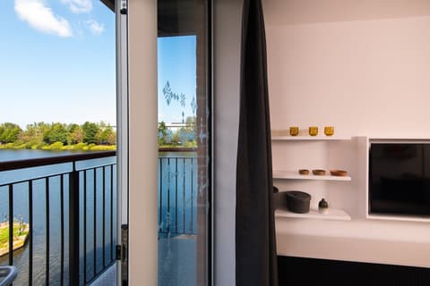 Staybridge Suites Cardiff by IHG