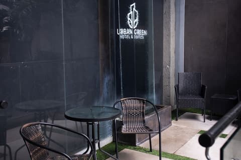 Urban Green Hotel & Suites, Terrace/patio